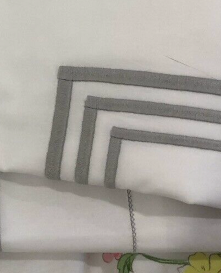 Venice 3 Line Dream Percale King Sheet Set - Loro Lino Fine Linens