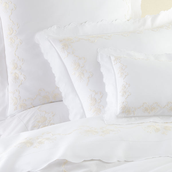 Bleeding Hearts Fine Bedding Collections - Loro Lino Fine Linens